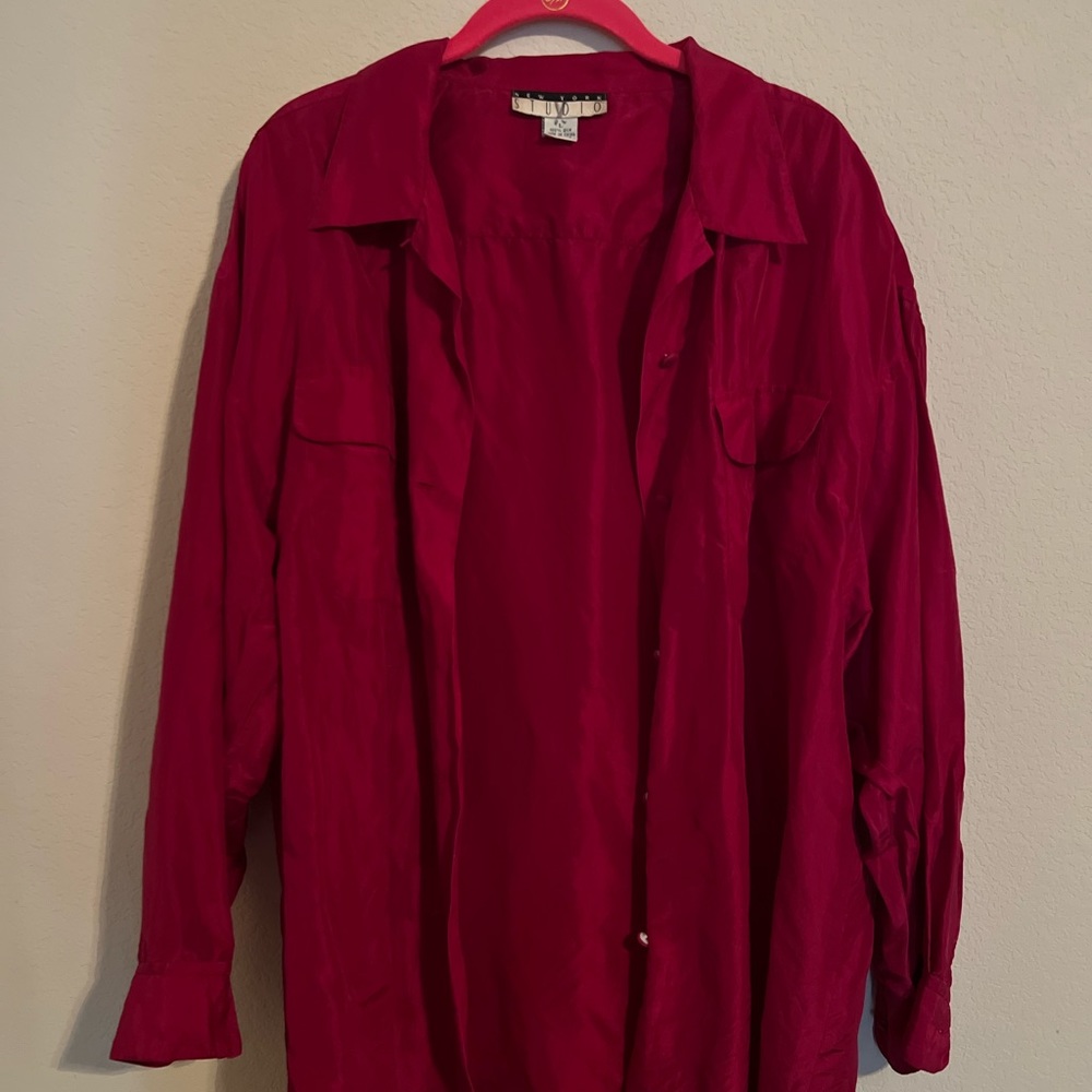 100% silk vintage New York studio long sleeve button up red blouse